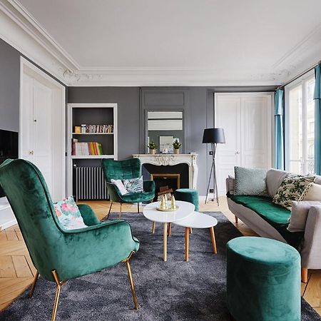Veeve - Emerald Exuberance Paris Exterior photo